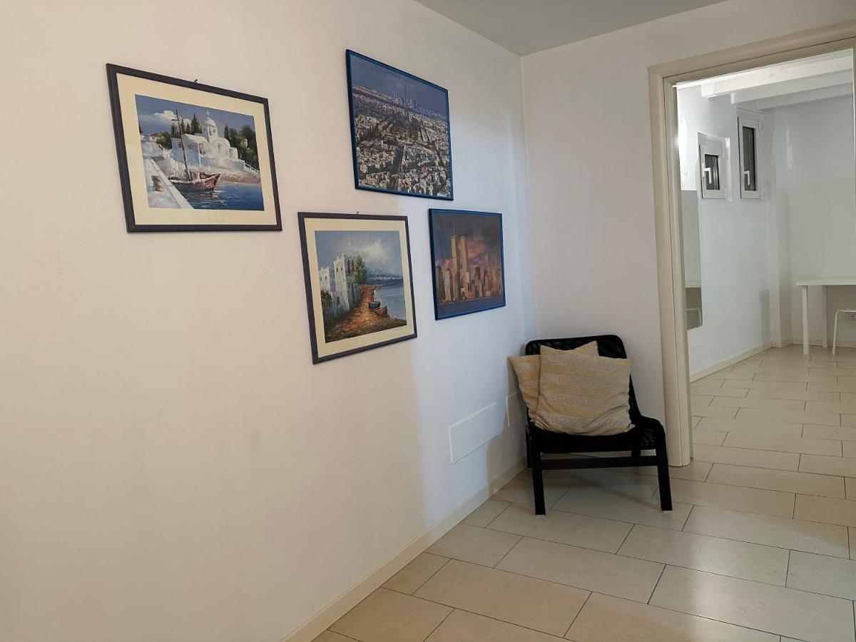 Feel - Accademia Carrara Apartment Бергамо Экстерьер фото