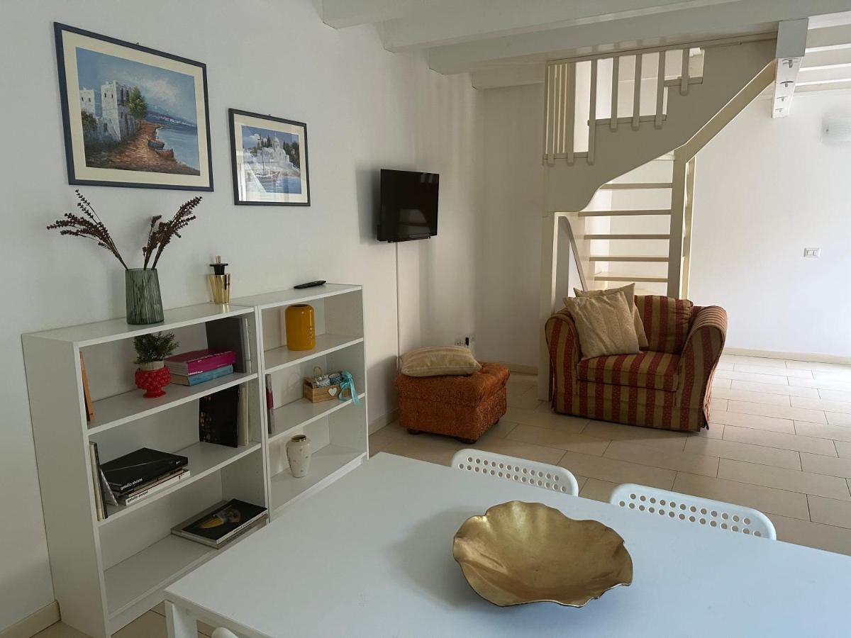 Feel - Accademia Carrara Apartment Бергамо Экстерьер фото