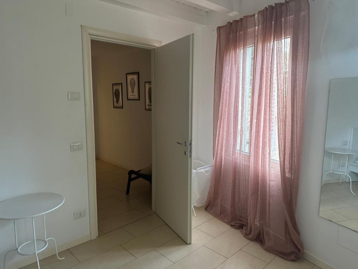 Feel - Accademia Carrara Apartment Бергамо Экстерьер фото
